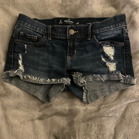 Hollister Denim Shorts - Picture 1 of 2
